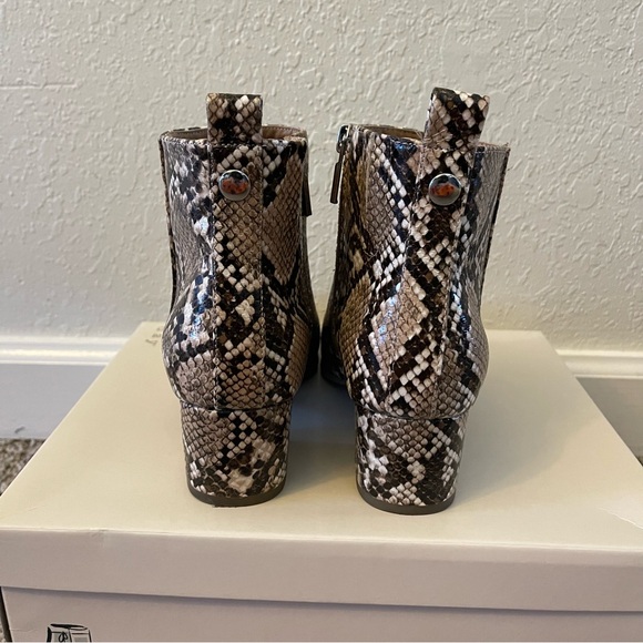A new day Snakeskin Ankle Booties with Zipper - Picture 5 of 11